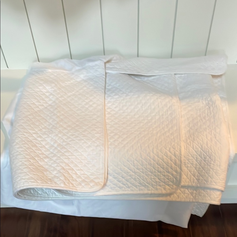 Elegant White Quilted Bed Skirt